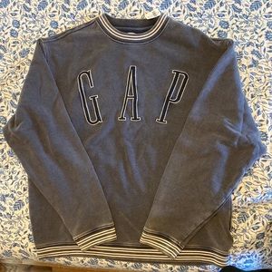 NWT Gap men’s gray sweatshirt